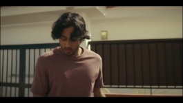 Frauds - Season 01 Episode 02